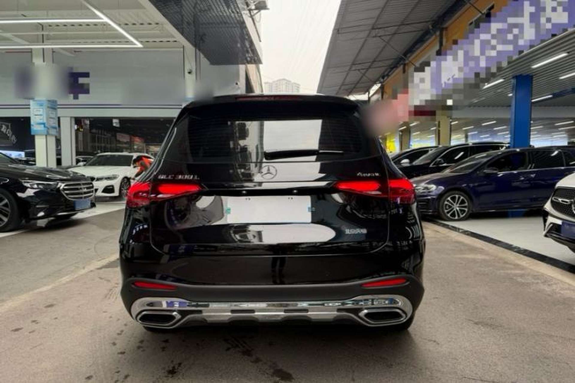 Used Mercedes-Benz GLC 2025 GLC 300 L 4MATIC Dynamic Model 5 Seats Exterior 3