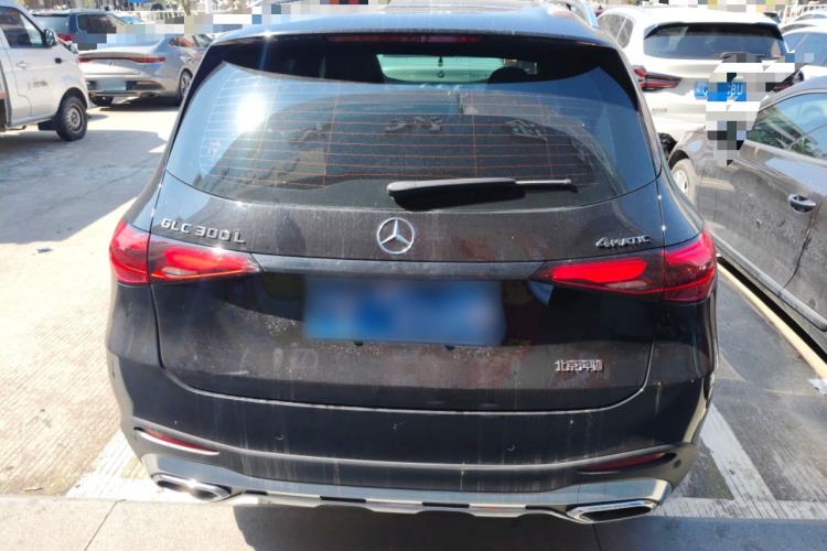 Used Mercedes-Benz GLC 2025 Refreshed GLC 300 L 4MATIC Dynamic Version 5 Seats Exterior 4