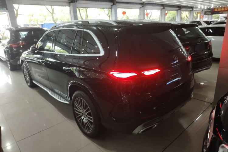 Used Mercedes-Benz GLC 2025 GLC 300 L 4MATIC Dynamic Model 5 Seats Exterior 5