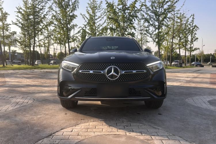 Used Mercedes-Benz GLC 2025 Refreshed GLC 300 L 4MATIC Dynamic Version 5 Seats Exterior 7