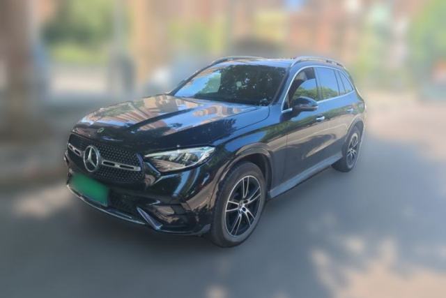 Używany Mercedes-Benz GLC 2025 GLC 260 L 4MATIC Luxury Model