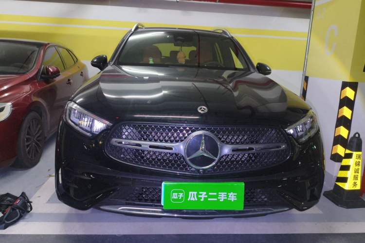Used Mercedes-Benz GLC 2025 GLC 300 L 4MATIC Dynamic Model 5 Seats Front