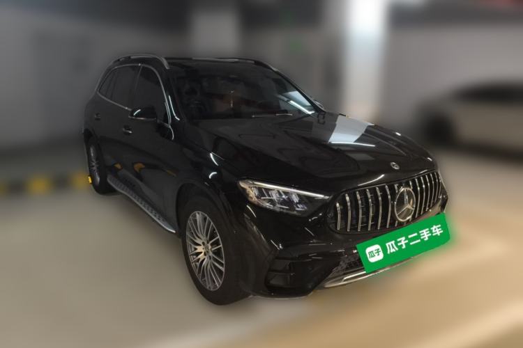 Used Mercedes-Benz GLC 2025 Refreshed GLC 300 L 4MATIC Dynamic Version 5 Seats Front Right 45 Deg