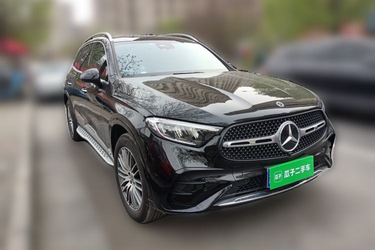 Used Mercedes-Benz GLC 2025 Refreshed GLC 300 L 4MATIC Dynamic Version 5 Seats Front Right 45 Deg