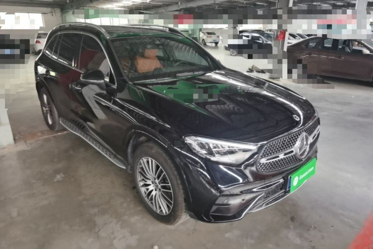 Used Mercedes-Benz GLC 2025 Refreshed GLC 300 L 4MATIC Dynamic Version 5 Seats Front Right 45 Deg