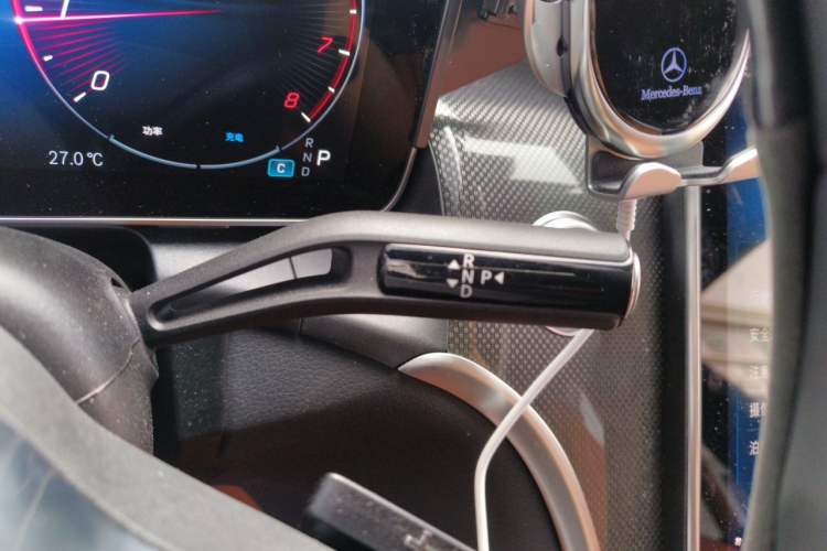 Used Mercedes-Benz GLC 2025 Refresh GLC 260 L 4MATIC Dynamic Edition Gear Lever