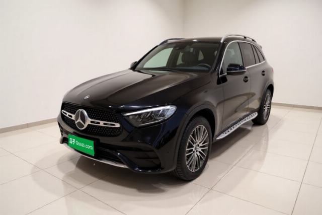 Mercedes-Benz GLC 2025 GLC 300 L 4MATIC Dynamic Model 5 Seats usado