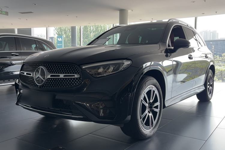 Used Mercedes-Benz GLC 2025 GLC 260 L 4MATIC Luxury Model Guazi used car, China used car export, Used car for sale, Used  cars, Cheapest cars for sale