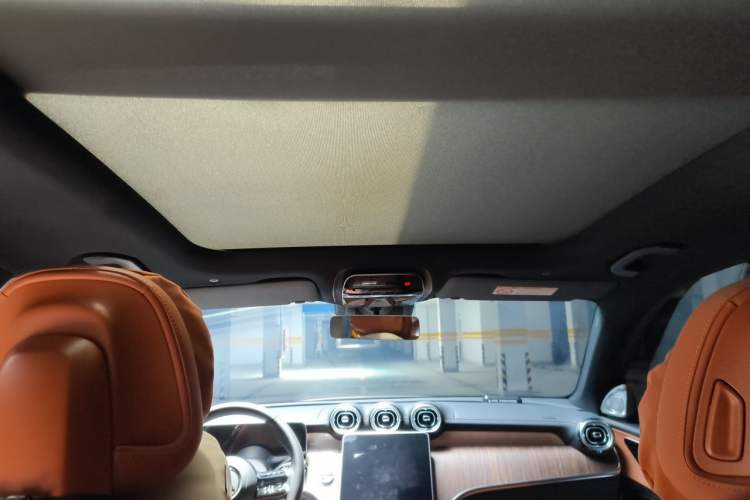 Used Mercedes-Benz GLC 2025 Refreshed GLC 300 L 4MATIC Dynamic Version 5 Seats Headliner