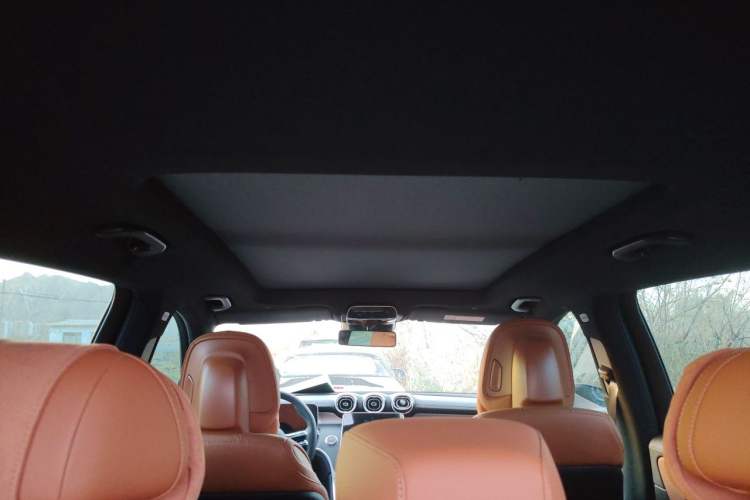 Used Mercedes-Benz GLC 2025 GLC 260 L 4MATIC Luxury Model Headliner