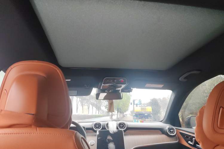 Used Mercedes-Benz GLC 2025 GLC 300 L 4MATIC Dynamic Model 5 Seats Headliner