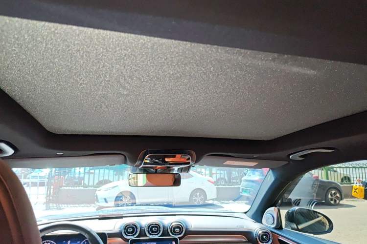Used Mercedes-Benz GLC 2025 GLC 300 L 4MATIC Dynamic Model 5 Seats Headliner
