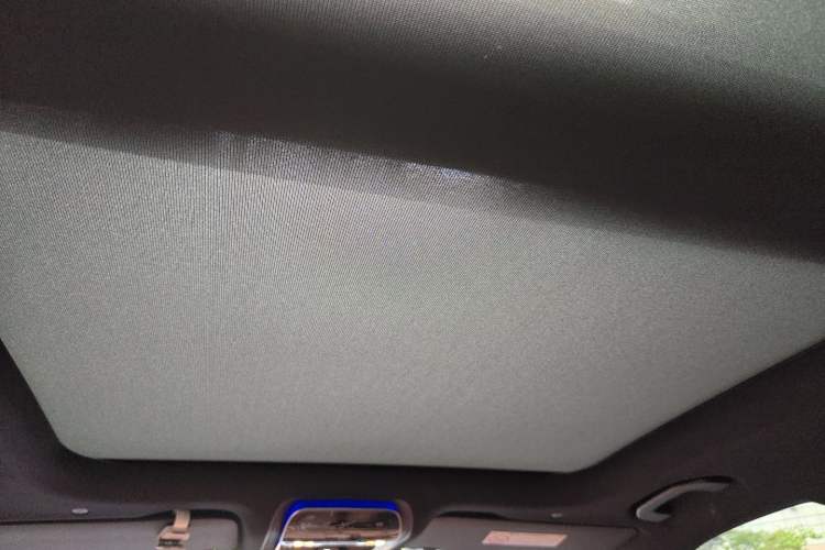 Used Mercedes-Benz GLC 2025 GLC 300 L 4MATIC Dynamic Model 5 Seats Headliner
