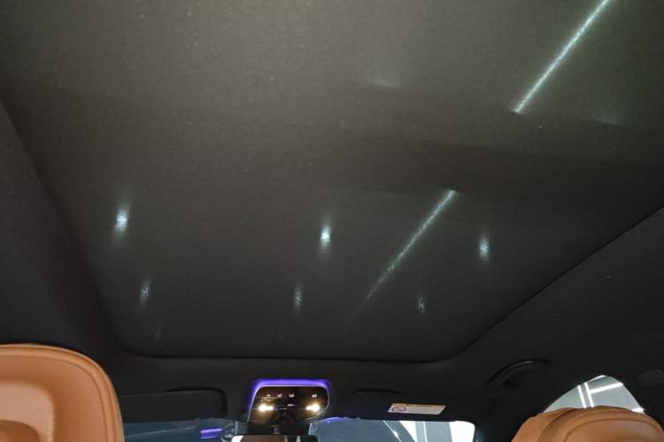 Used Mercedes-Benz GLC 2025 GLC 300 L 4MATIC Dynamic Model 5 Seats Headliner