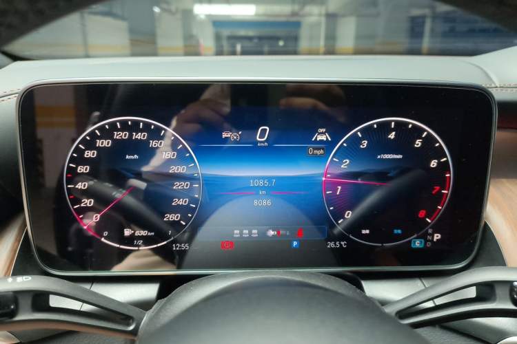 Used Mercedes-Benz GLC 2025 Refreshed GLC 300 L 4MATIC Dynamic Version 5 Seats Instrument Cluster