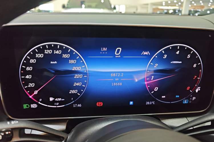 Used Mercedes-Benz GLC 2025 GLC 300 L 4MATIC Dynamic Model 5 Seats Instrument Cluster