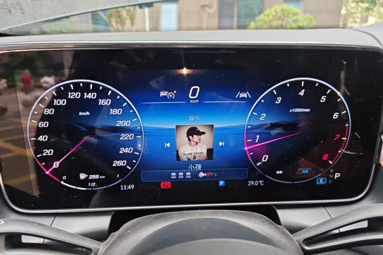 Used Mercedes-Benz GLC 2025 Refreshed GLC 300 L 4MATIC Dynamic Version 5 Seats Instrument Cluster