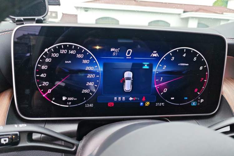Used Mercedes-Benz GLC 2025 Refreshed GLC 300 L 4MATIC Dynamic Version 5 Seats Instrument Cluster