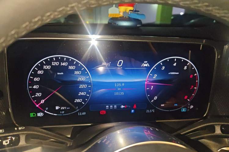 Used Mercedes-Benz GLC 2025 Refresh GLC 260 L 4MATIC Dynamic Edition Instrument Cluster