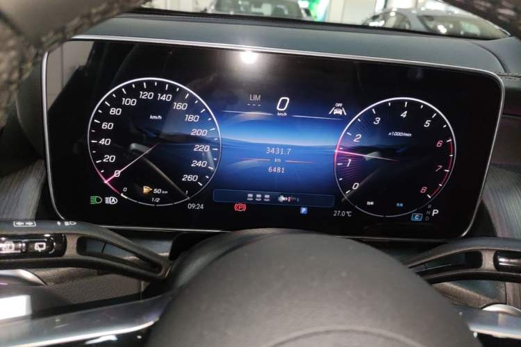 Used Mercedes-Benz GLC 2025 Facelift GLC 260 L 4MATIC Luxury Edition Instrument Cluster