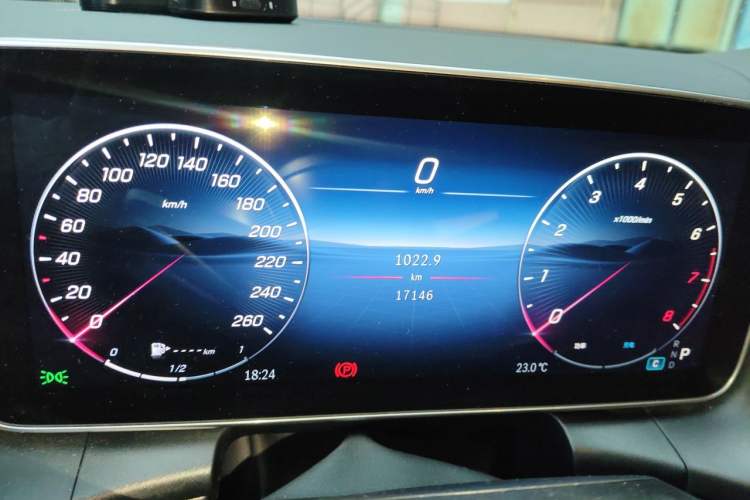 Used Mercedes-Benz GLC 2025 GLC 300 L 4MATIC Dynamic Model 5 Seats Instrument Cluster