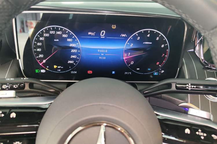 Used Mercedes-Benz GLC 2025 Refreshed GLC 300 L 4MATIC Dynamic Version 5 Seats Instrument Cluster