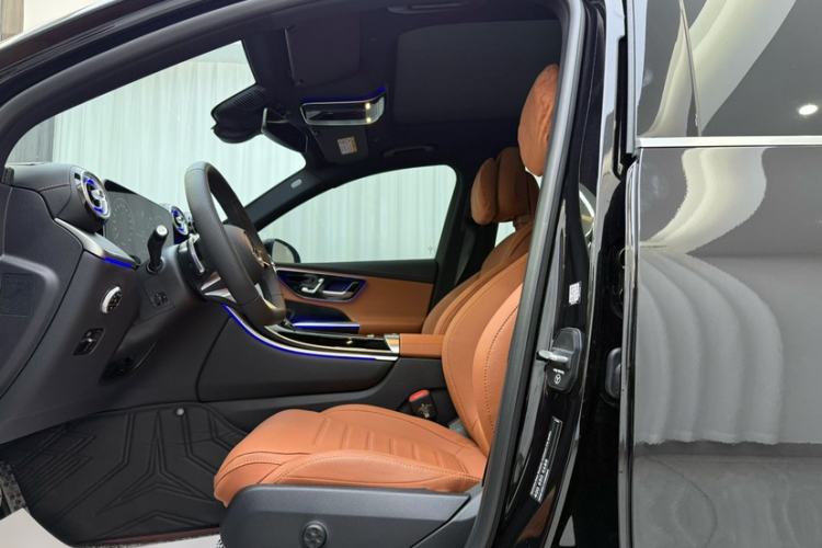 Used Mercedes-Benz GLC 2025 Facelift GLC 260 L 4MATIC Luxury Edition Interior 1