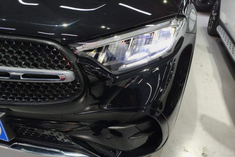 Used Mercedes-Benz GLC 2025 GLC 300 L 4MATIC Dynamic Model 5 Seats Left Front Headlight
