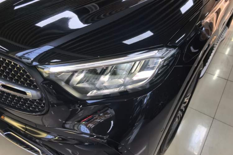 Used Mercedes-Benz GLC 2025 Refreshed GLC 300 L 4MATIC Dynamic Version 5 Seats Left Front Headlight