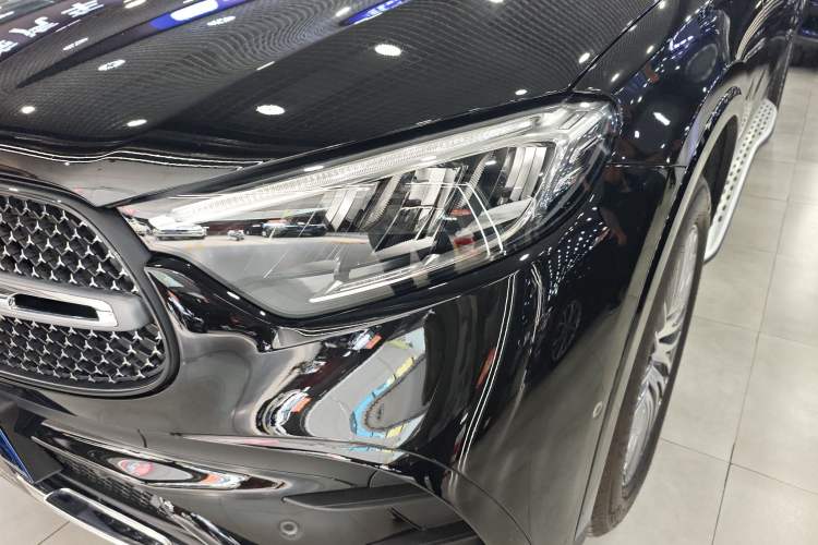Used Mercedes-Benz GLC 2025 Refreshed GLC 300 L 4MATIC Dynamic Version 5 Seats Left Front Headlight