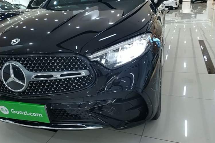 Used Mercedes-Benz GLC 2025 Refreshed GLC 300 L 4MATIC Dynamic Version 5 Seats Left Front Headlight