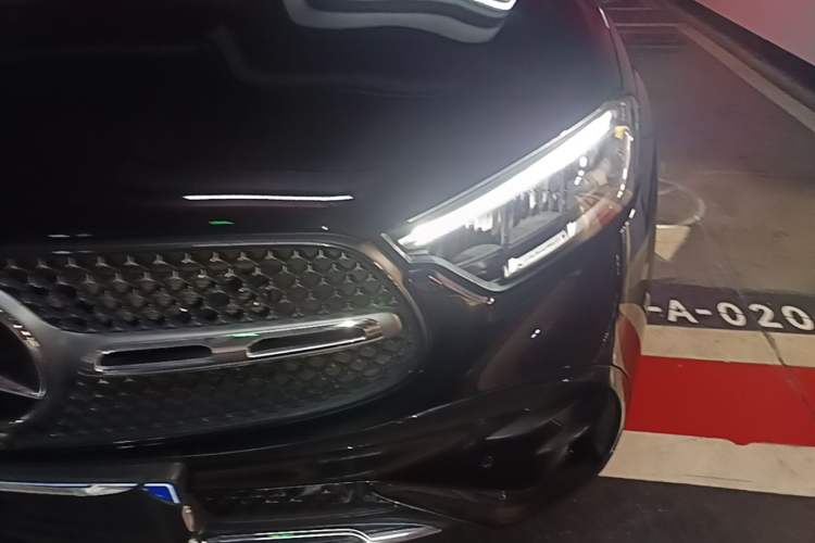 Used Mercedes-Benz GLC 2025 Refreshed GLC 300 L 4MATIC Dynamic Version 5 Seats Left Front Headlight