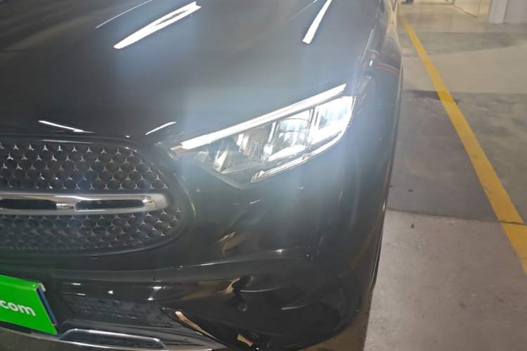 Used Mercedes-Benz GLC 2025 Refreshed GLC 300 L 4MATIC Dynamic Version 5 Seats Left Front Headlight