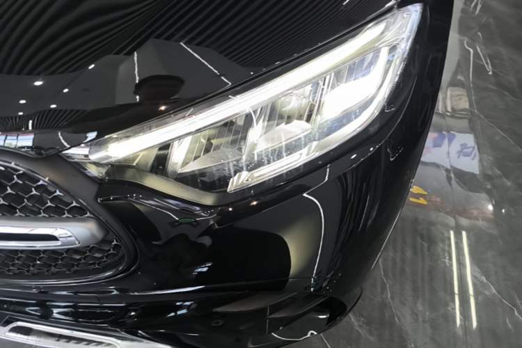 Used Mercedes-Benz GLC 2025 GLC 300 L 4MATIC Dynamic Model 5 Seats Left Front Headlight