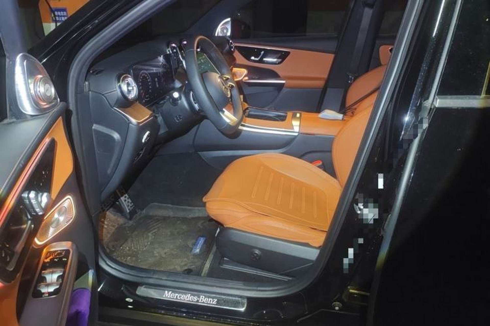 Used Mercedes-Benz GLC 2025 GLC 300 L 4MATIC Dynamic Model 5 Seats Left Front Seat