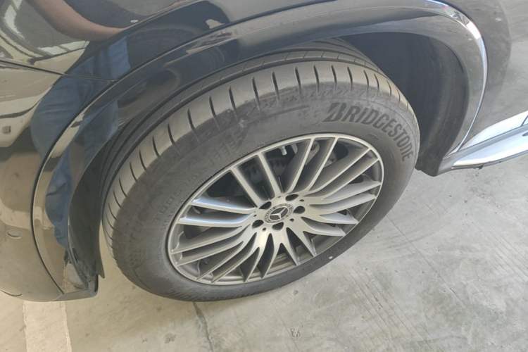 Used Mercedes-Benz GLC 2025 Refreshed GLC 300 L 4MATIC Dynamic Version 5 Seats Left Front Wheel Hub