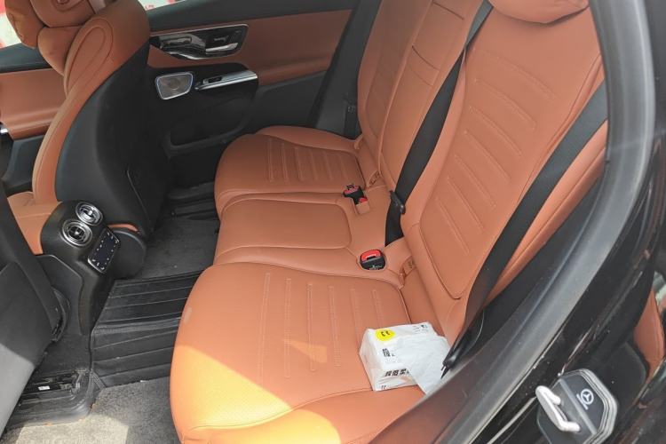 Used Mercedes-Benz GLC 2025 Refreshed GLC 300 L 4MATIC Dynamic Version 5 Seats Left Rear Seat