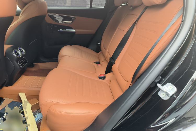 Used Mercedes-Benz GLC 2025 GLC 300 L 4MATIC Dynamic Model 5 Seats Left Rear Seat