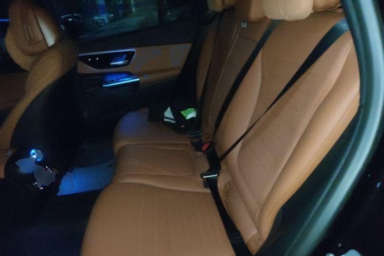 Used Mercedes-Benz GLC 2025 GLC 300 L 4MATIC Dynamic Model 5 Seats Left Rear Seat