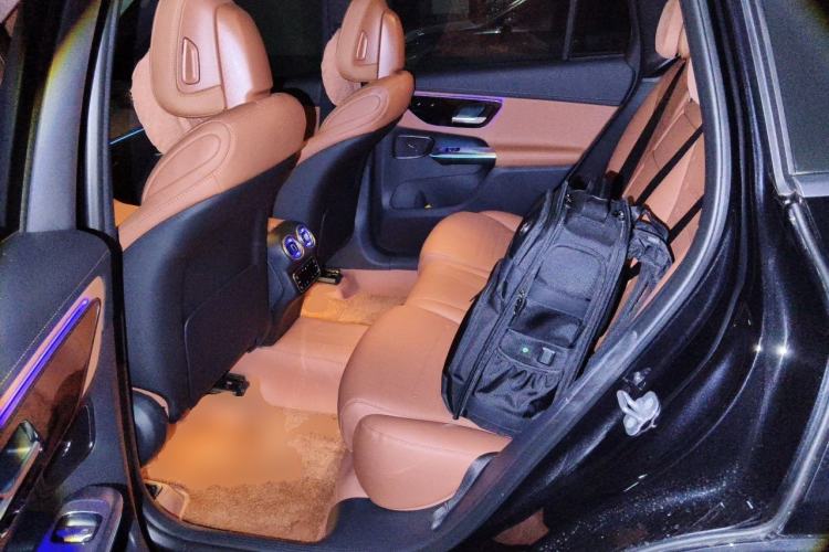 Used Mercedes-Benz GLC 2025 GLC 260 L 4MATIC Luxury Model Left Rear Seat