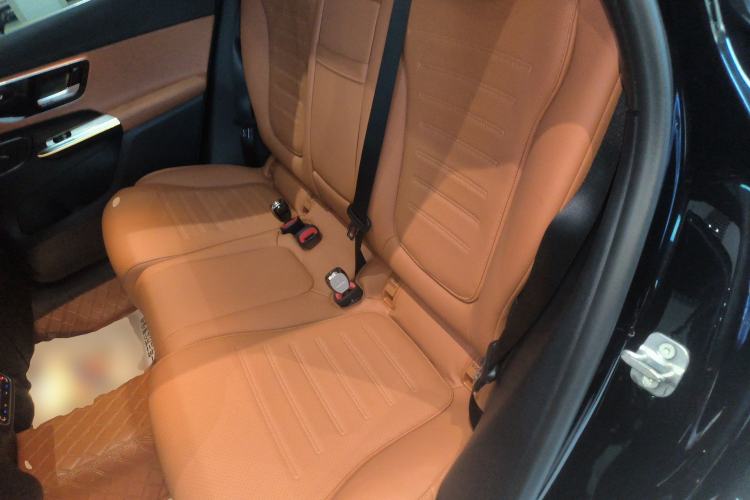 Used Mercedes-Benz GLC 2025 Refreshed GLC 300 L 4MATIC Dynamic Version 5 Seats Left Rear Seat