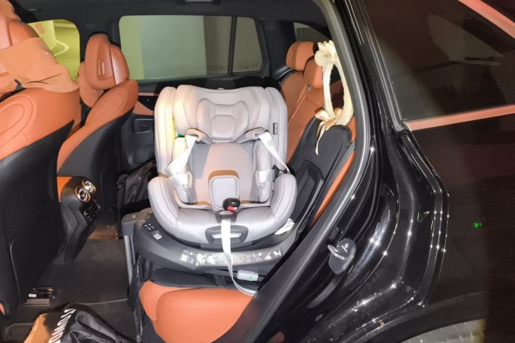 Used Mercedes-Benz GLC 2025 Refreshed GLC 300 L 4MATIC Dynamic Version 5 Seats Left Rear Seat