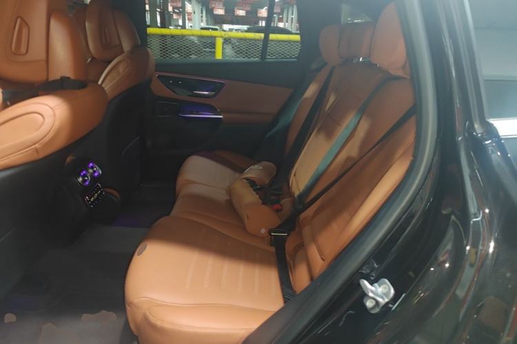 Used Mercedes-Benz GLC 2025 Refreshed GLC 300 L 4MATIC Dynamic Version 5 Seats Left Rear Seat