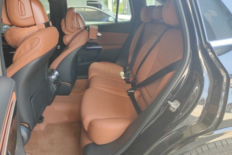 Used Mercedes-Benz GLC 2025 Refreshed GLC 300 L 4MATIC Dynamic Version 5 Seats Left Rear Seat
