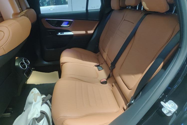 Used Mercedes-Benz GLC 2025 Refresh GLC 260 L 4MATIC Dynamic Edition Left Rear Seat