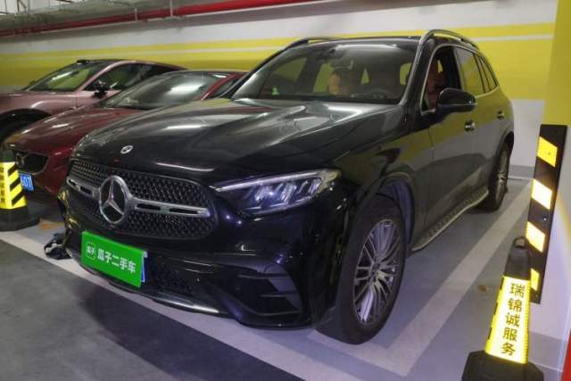 Used Mercedes-Benz GLC 2025 GLC 300 L 4MATIC Dynamic Model 5 Seats