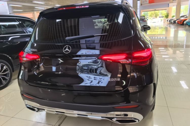 Used Mercedes-Benz GLC 2025 Refreshed GLC 300 L 4MATIC Dynamic Version 5 Seats Rear