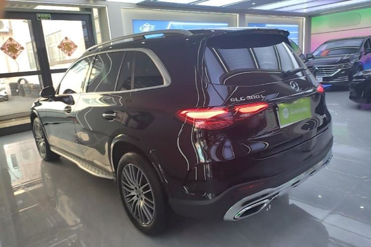 Used Mercedes-Benz GLC 2025 Refreshed GLC 300 L 4MATIC Dynamic Version 5 Seats Rear Left 45 Deg