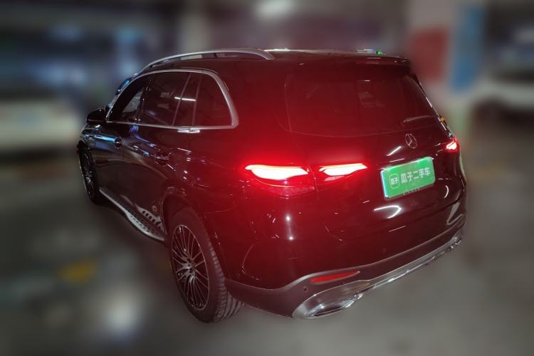 Used Mercedes-Benz GLC 2025 GLC 300 L 4MATIC Luxury Model 5 Seats Rear Left 45 Deg