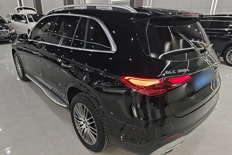 Used Mercedes-Benz GLC 2025 GLC 300 L 4MATIC Dynamic Model 5 Seats Rear Left 45 Deg